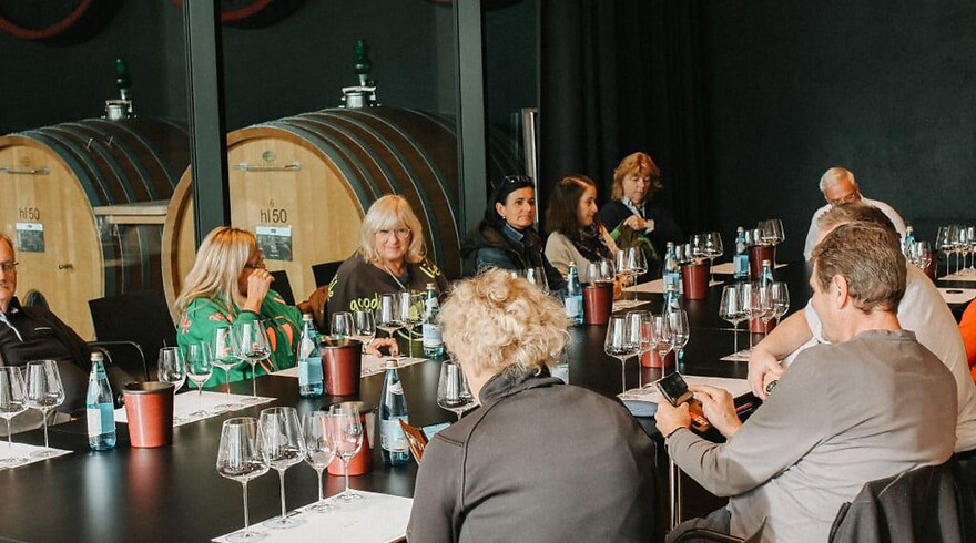 Wine Tasting Week im Herbst mit Hannes Piri | -25%