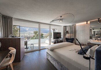 Single Suite Blue