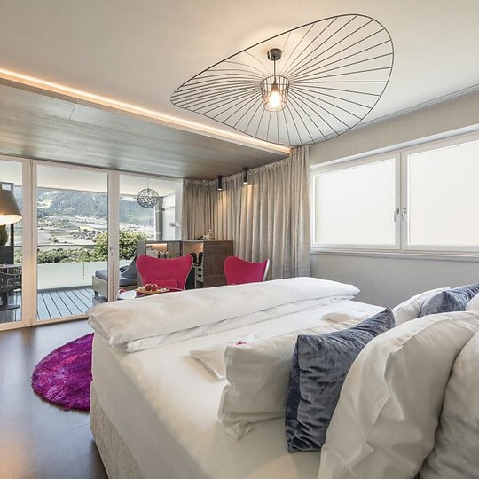 Comfort Room Pink