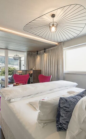 Comfort Room Pink