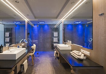 Luxury Suite You & Me Premium