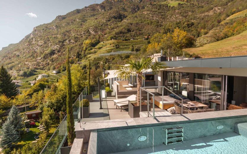 Hotels mit Pool in Südtirol: Im Luxus baden Hotels mit Pool in Südtirol: Im Luxus baden